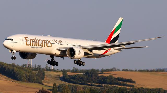 A6-EGT::Emirates Airline